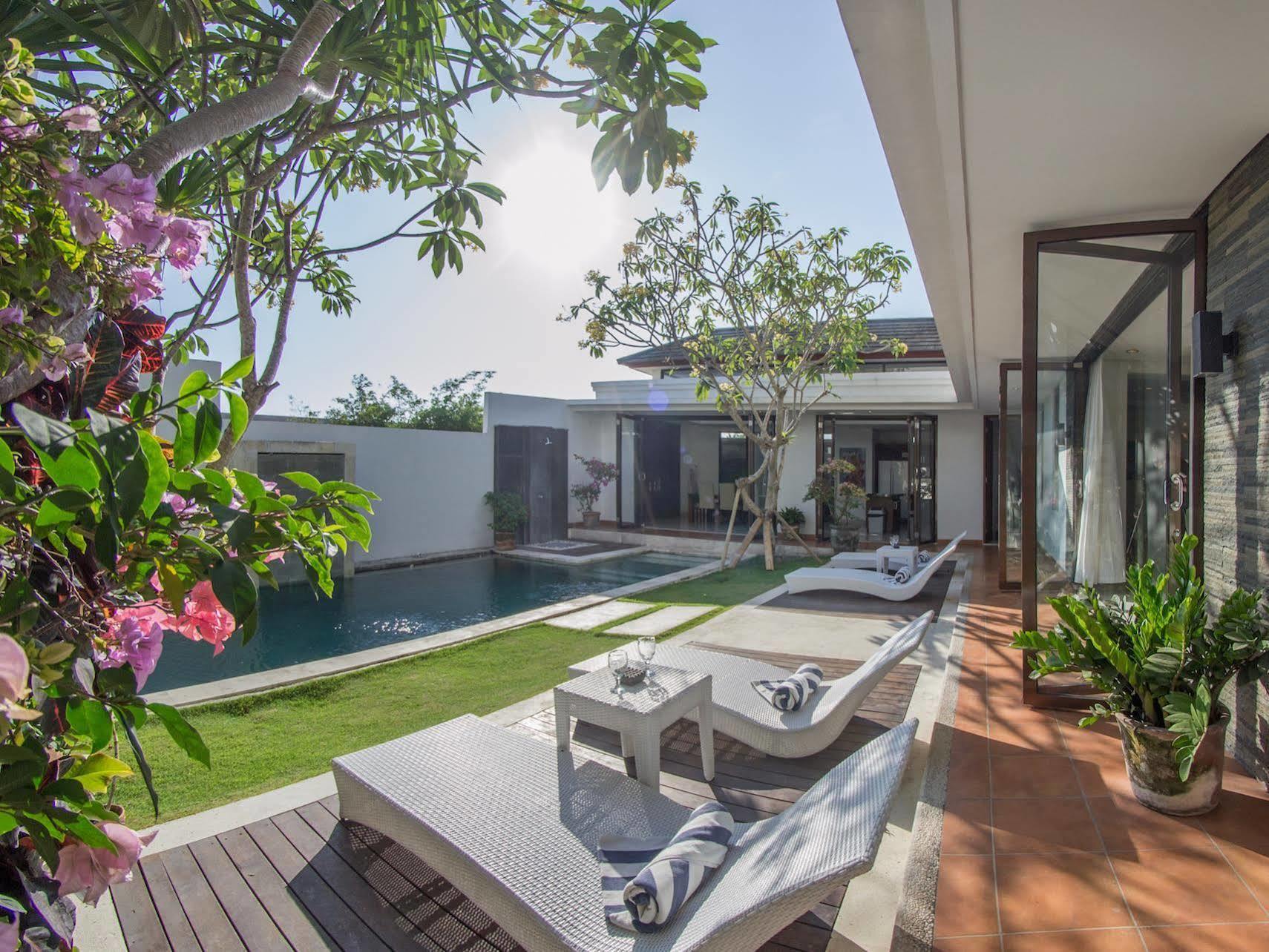 Villa Uma Girasole Canggu Dış mekan fotoğraf